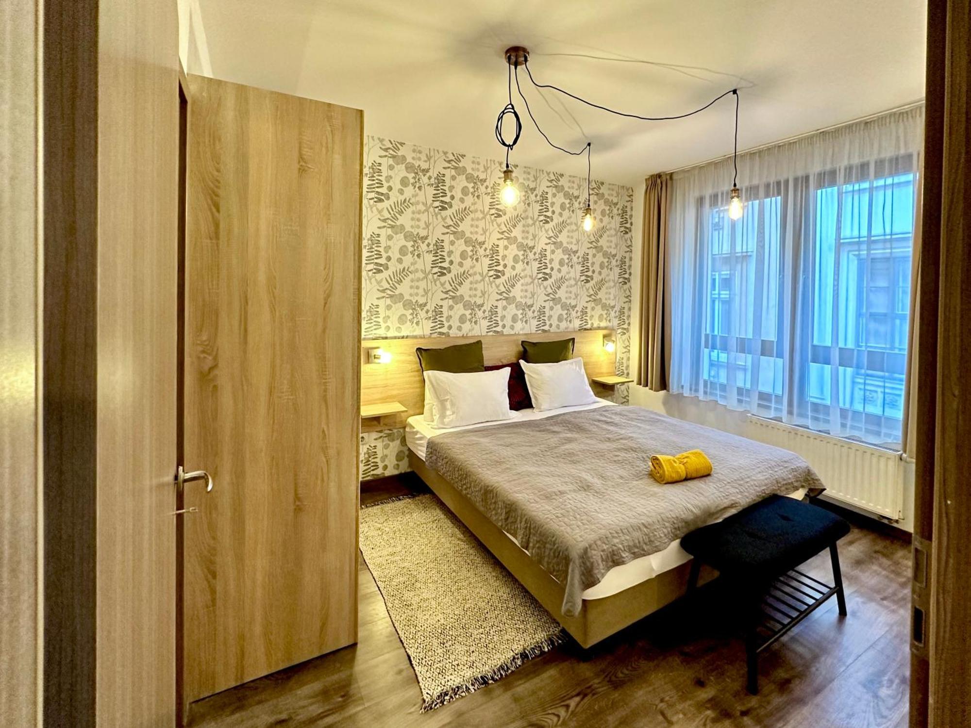 Vinyl Gozsdu Apartments بودابست المظهر الخارجي الصورة